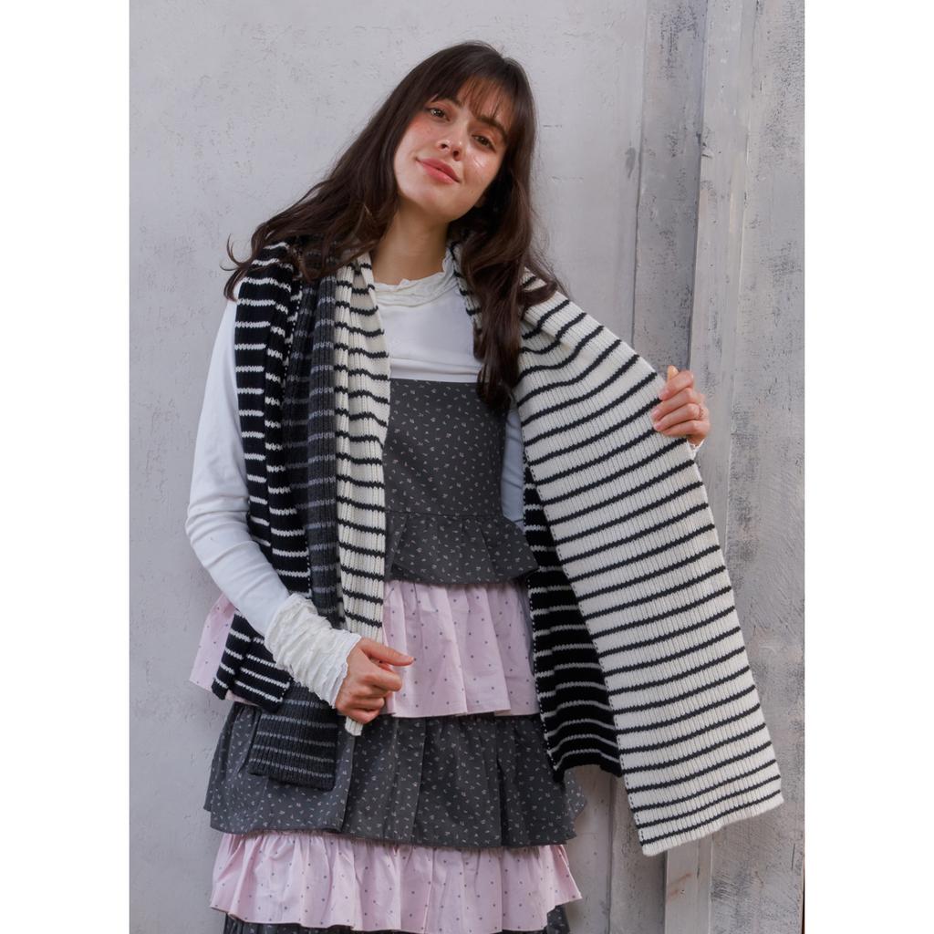 A Simple Color-Blocked Striped Knitted Wool Scarf For Autumn And Winter Soft And Versatile Pure Wool Neck Warmer For Women