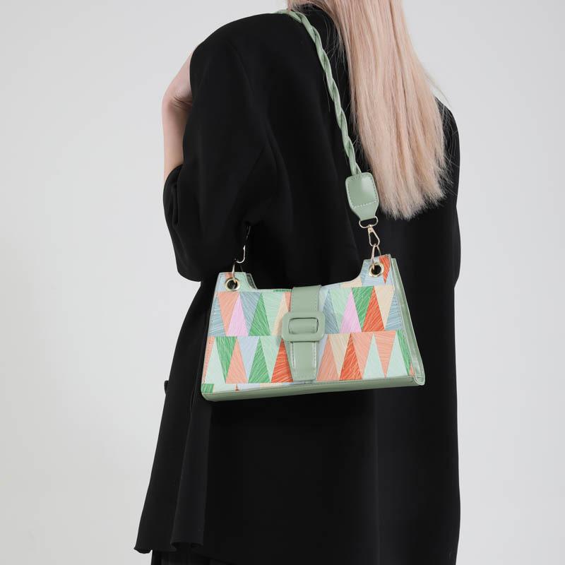 2025 New Popular Contrasting Color Small Bag Women's Autumn Casual Texture Messenger Bag Foreign Style Design Shoulder Small Square Bag