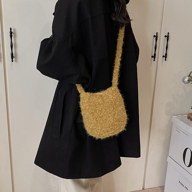 Niche Versatile Messenger Bag Women's New Simple Shoulder Bag Mini Casual Portable Small Square Bag