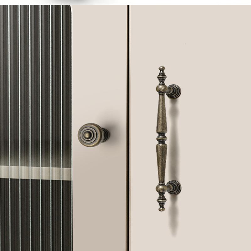 1 ks Starožitná bronzová mosazná madla Vintage úchytky knoflíky na dvířka skříněk zásuvek šatních skříní