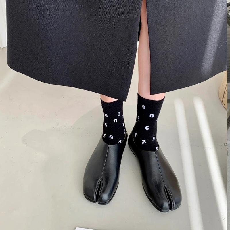 Sheepskin Version~ Korean Version, Niche Genuine Leather, Soft Leather, Stepping On Heels, Pig's Feet, Split-toed Women's Shoes, One Pedal, Shall