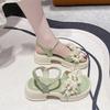 Fairy wind sandals female skirt 2025 new summer muffin platform flower beach shoes Internet celebrity Roman shoes tide