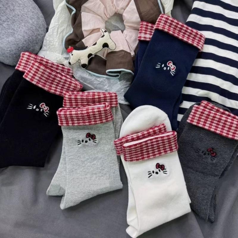 Female Spring and Autumn Lovely Cartoon Embroidery Bow Red Plaid Flanging Boneless Tube Socks