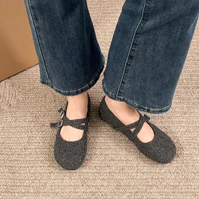 Retro Mary Jane Women's Shoes 2025 Autumn and Winter New French Elegance with Skirt Round Head Velvet Soft Sole Evening Shoes
