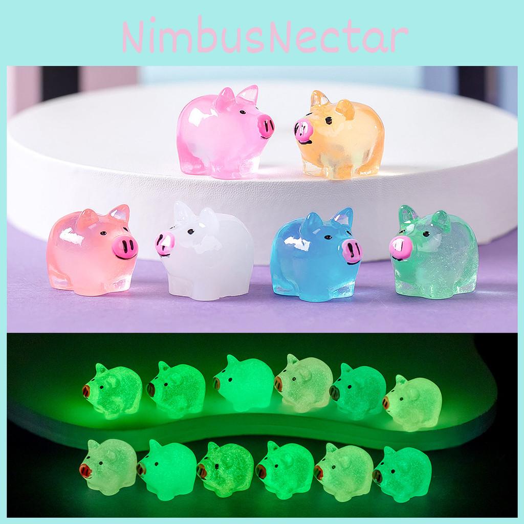 Charming Glow In The Dark Mini Pig Resin Decoration For Micro Landscaping