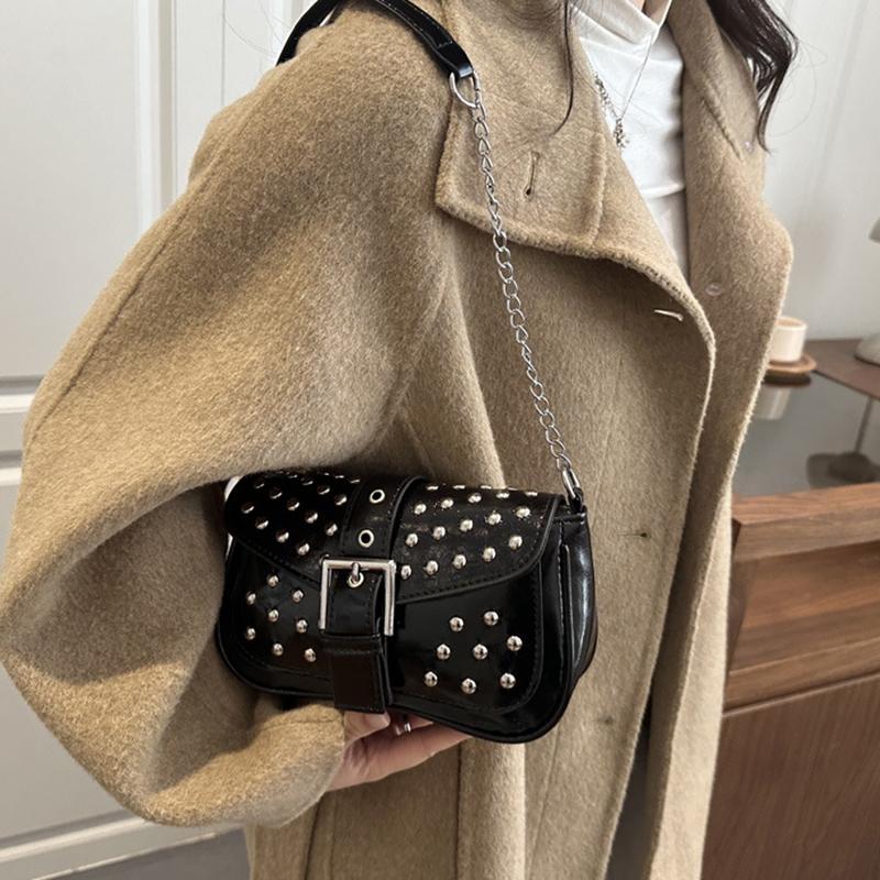 Yogodlns New Trend Fashion Spice Girl Rivet Personality Advanced Design Locomotive Shoulder Bag Punk Style Underarm Hobo Bag