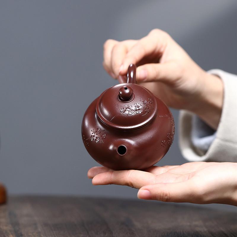 Chinese Yixing Purple Clay Teapot Handmade Flowers Tea Pot Household Beauty Tea Infuser Kettle Raw Ore Zisha Tea Set 230ml