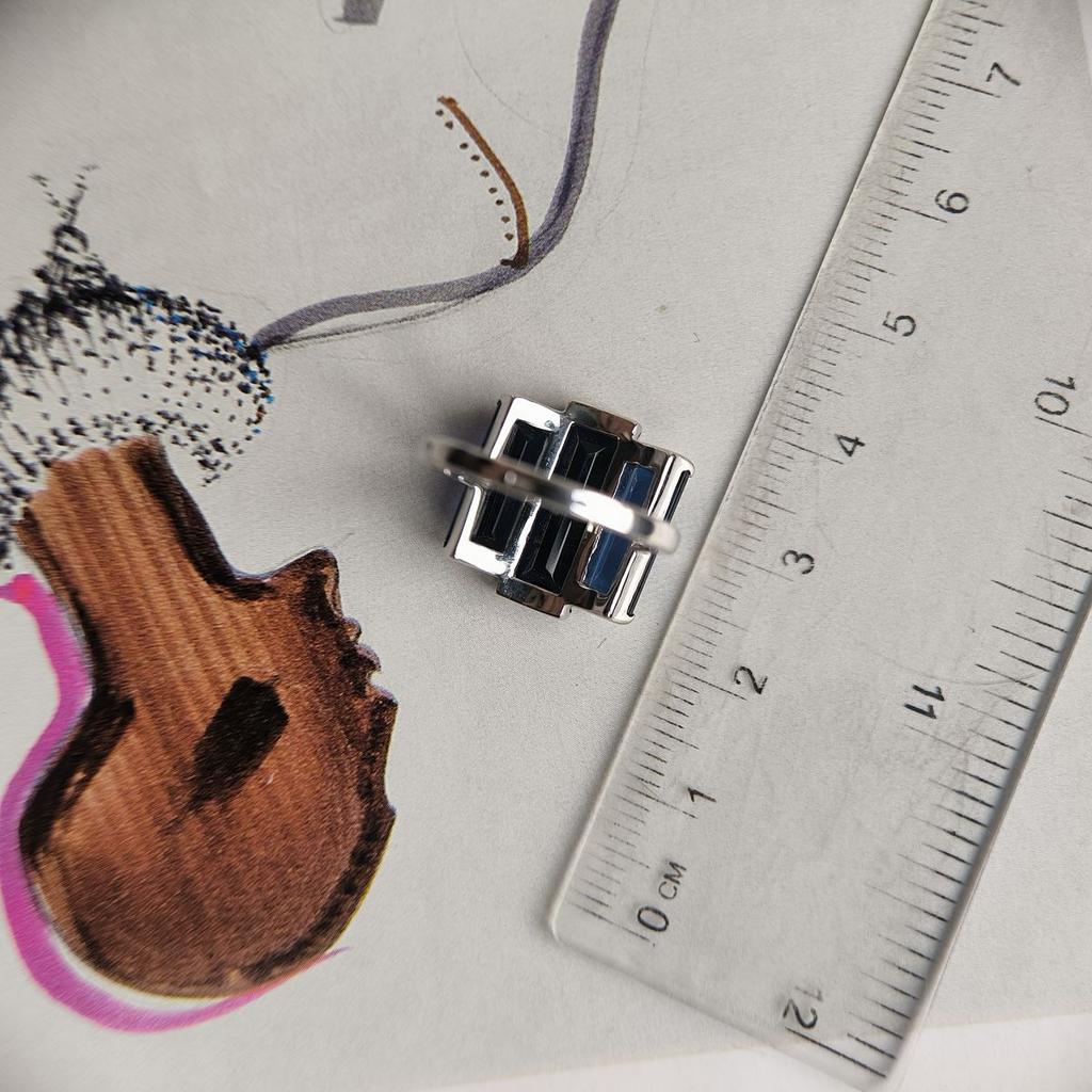 Серебряное кольцо с сапфиром nano 6.461ct, вес изделия 5,13 гр (2195191)