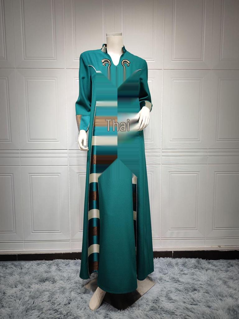 AB052 Women's Embroidered Striped Abaya - Middle East Arabic Muslim Robe