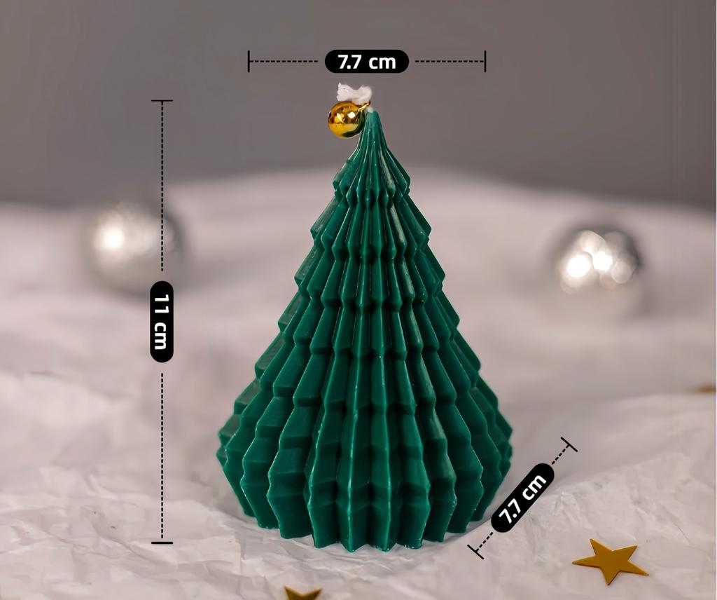 Christmas Tree Soy Wax Candle, Handmade Scented Gift for Xmas Holiday, Home Decor for Women Men, Holiday Present