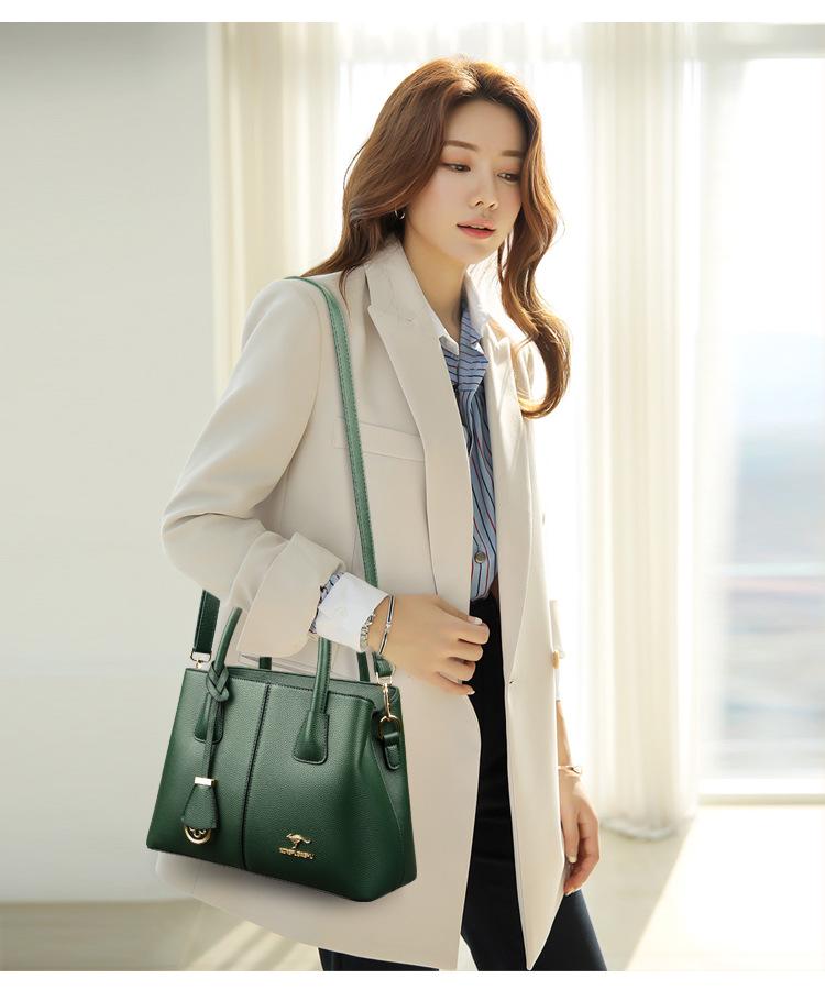 2025 Fashionable Women's Crossbody & Shoulder Bag - Large Capacity, Ideal for Middle-Aged Moms