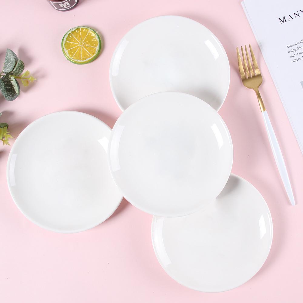 6-inch Ceramic Plate with Dinosaur & Rabbit Design – Cartoon Tableware for Hot Pot, Snacks, Cake, Home or Restaurant Use.