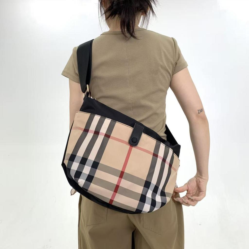 Vintage Karomuster Damen Umhängetasche Große Kapazität Personalisierte Nylon Schulter Handtasche