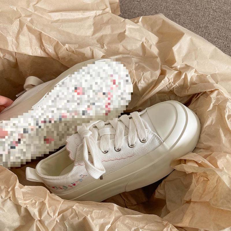 Summer thin breathable thick-soled canvas shoes women's 2 new embroidered versatile white shoes casual shoes