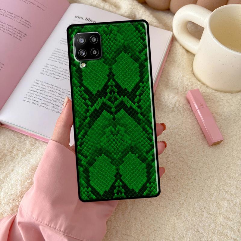 

Чехол со змеиной кожей Python для Samsung Galaxy A56 A54 A34 A14 A06 A16 A26 A36 A12 A32 A52 A13 A33 A53 A15 A35 A55 Samsung A05