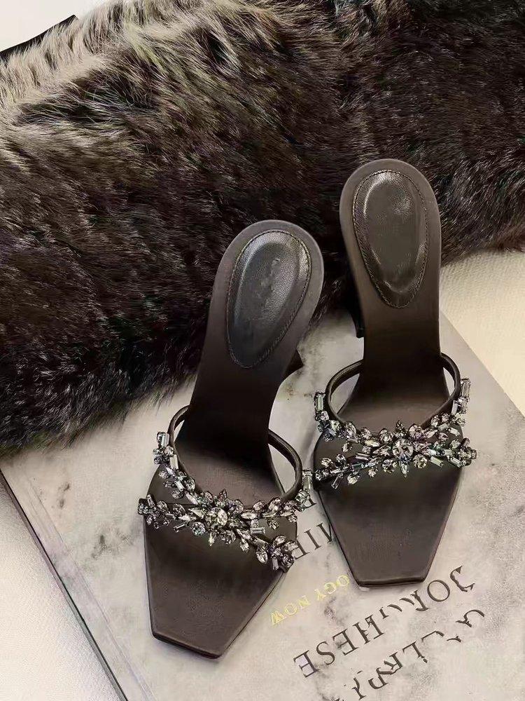 

Крест со стразами туфли на высоком каблуке 2025 новые хрустальная цепочка квадратный носок открытый носок каблук-подкова красивые сандалии женская обувь 34