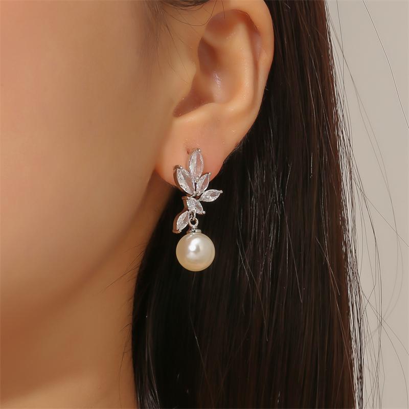 ZAKOL Classic Zircon Pearl Bridal Earrings for Women Shiny Leaf AAA CZ Crystal Gorgeous Wedding Party Jewelry