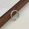 Eleganter offener Bambusring: Glatte, klassische und vielseitige Eleganz für einen minimalistischen Touch