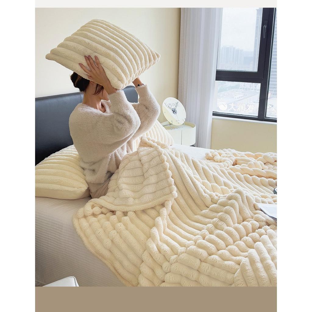 Sametová deka z králičí srsti, flanelová deka, zesílená deka z korálového sametu, deka na zdřímnutí v kanceláři, deka pod klimatizaci v lehkém luxusním stylu