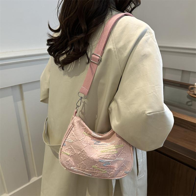 Trendy Women's Crossbody Bag Fashionable Fall Style Perfect For School And Commuting