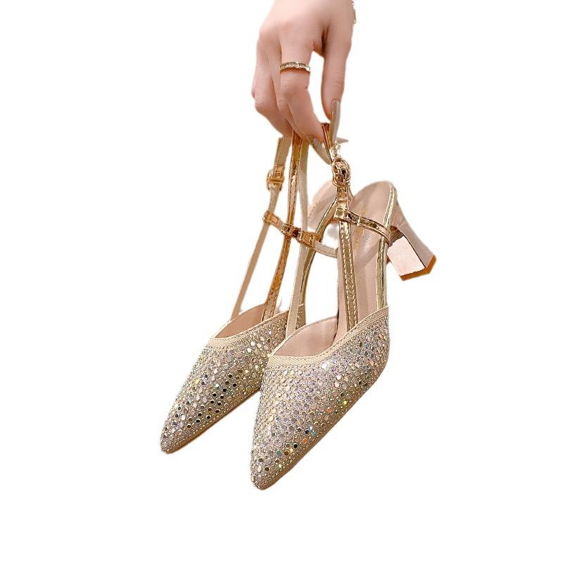 Sommer spitze Zehe flacher Ausschnitt hohe Absätze vielseitiges Temperament dünner Absatz Tasche Kopf Wort mit Mode Sandalen