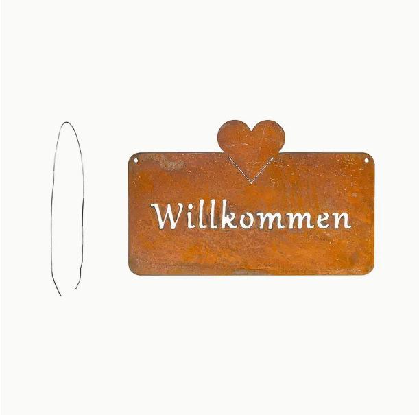 

1-Piece Heart-Shaped Rusted Wrought Iron Wall Decoration for Outdoor Garden or Door Hanging 25x16 cm