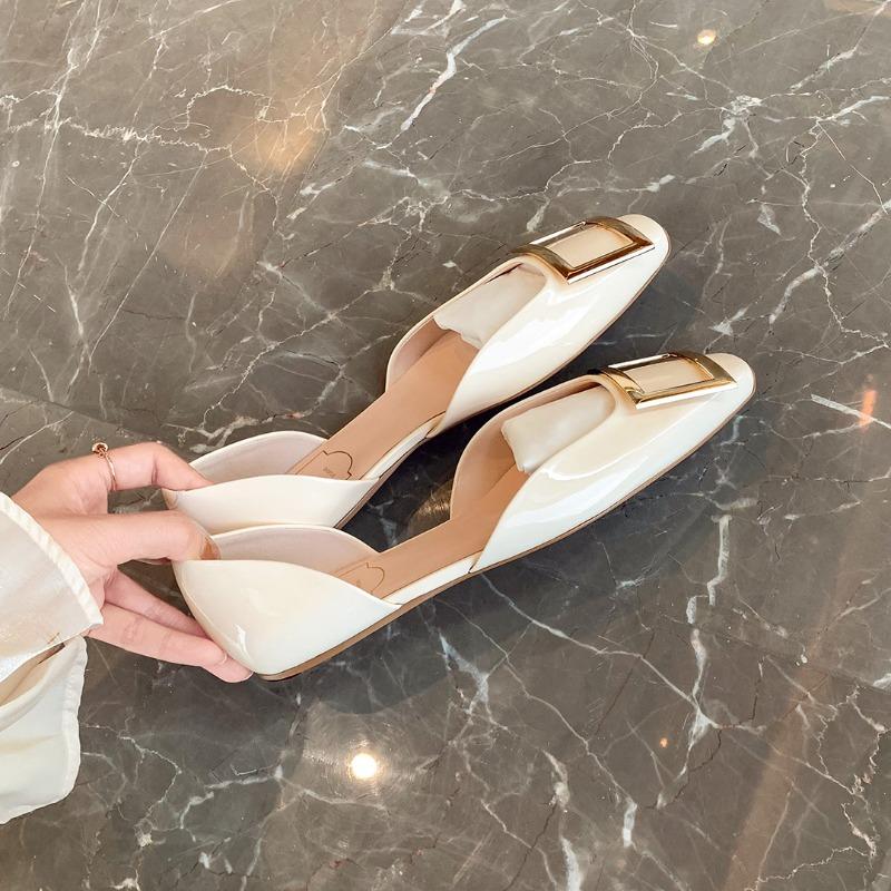 [] Female Director of Investment Bank~ Square Head Square Buckle Leather Hollow Single Shoes Women's Flat Shoes Commuting