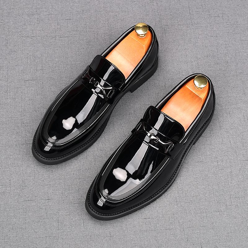 Britain New Men's Glossy Patent Leather Oxford Flats Casual Shoes Male Loafers Homecoming Wedding Dress Footwear