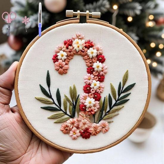 Christmas Embroidery Kit Winter Landscape Embroidery Starter Kit Santa Claus Embroidery Craft Set with Pattern Threads Needles for Beginners Adults