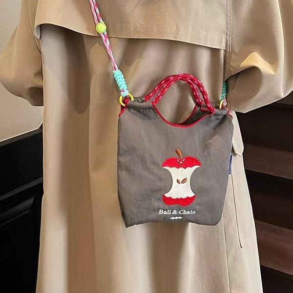 Apfelstickerei Handtasche im japanischen Stil - Damen Einzelschultertasche 2025