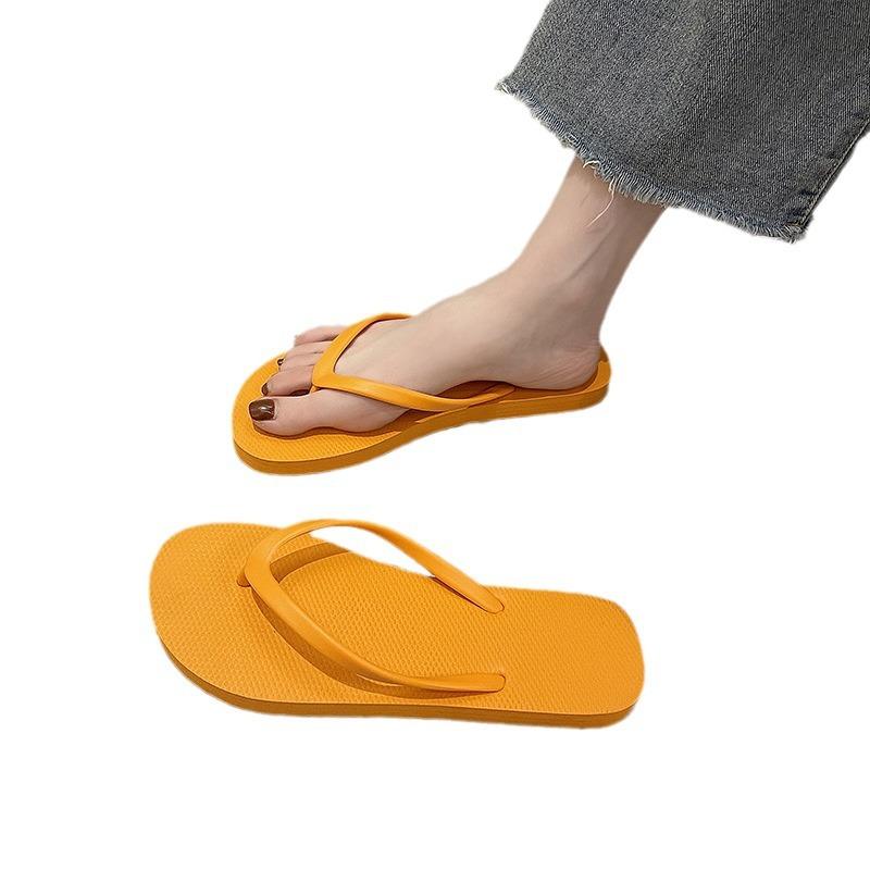 Flip-flops women's new summer wear fashion pinch feet beach flat-bottomed slippers non-slip black