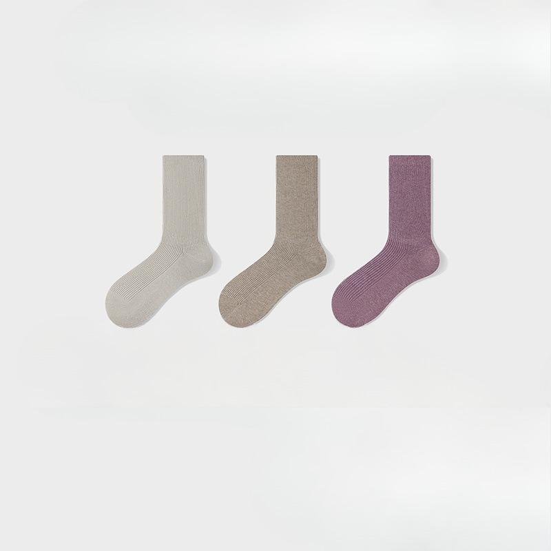 3 Pairs of Female Autumn and Winter Pure Cotton Moon Son Boneless Long Tube Pile Socks