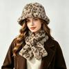 Un conjunto de sombrero de pescador de estilo europeo y americano que imita visón, bufanda de piel ecológica para mujer en invierno, color estampado de leopardo