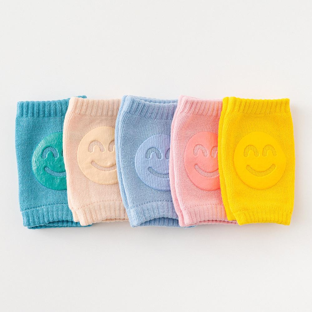 

Korean Style 2024 Terry Cloth Anti-Slip Knee & Elbow Pads for Babies - Summer Crawling Sleeve Covers One Size (Height 11cm x Width 8cm)