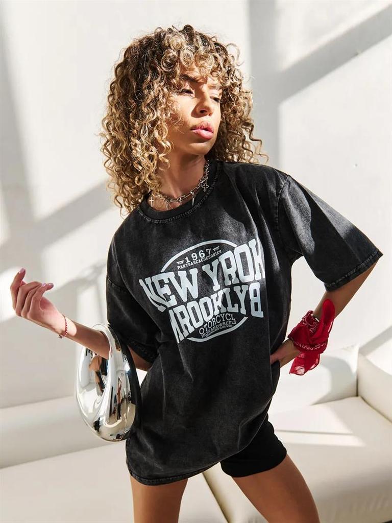 Trendy Vintage Black Washed Graphic Street Style Top