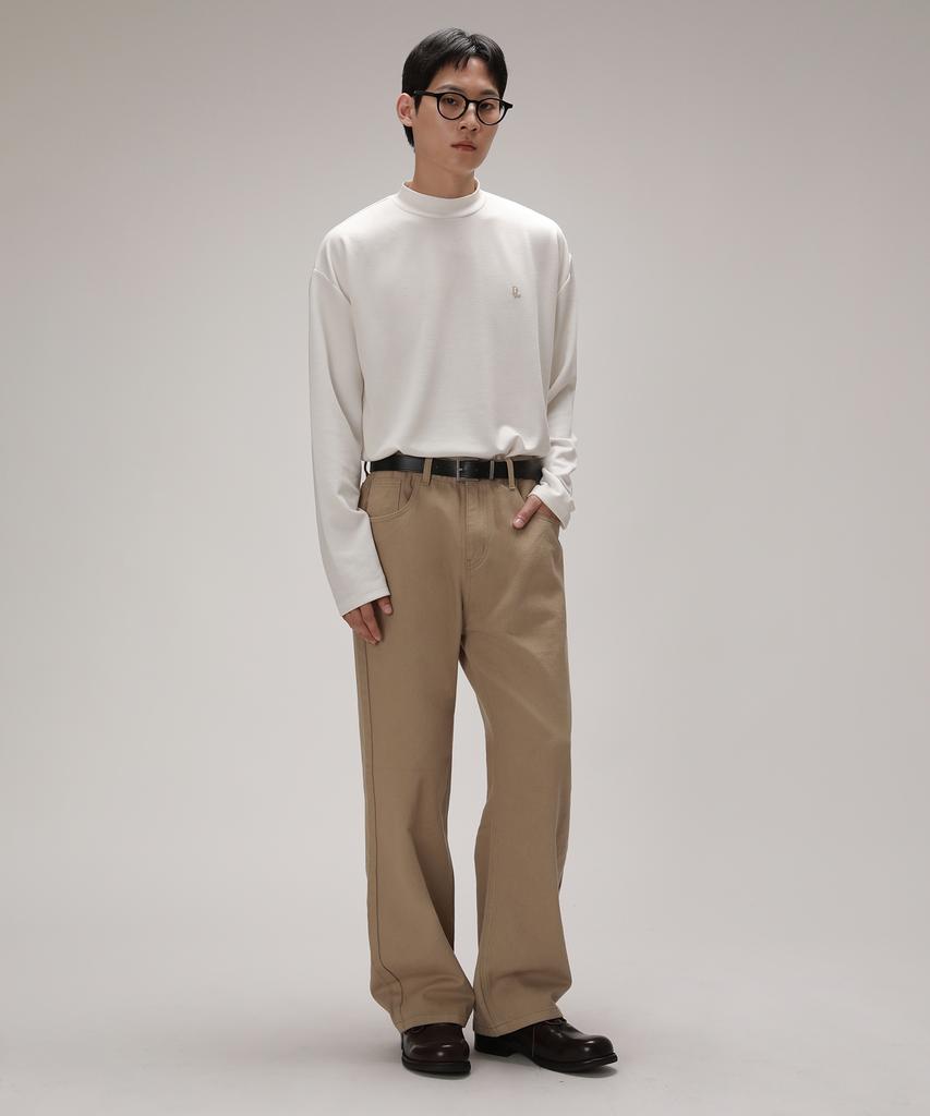 Dibellobeu Essential Semi-Overfit Mock Neck Knit