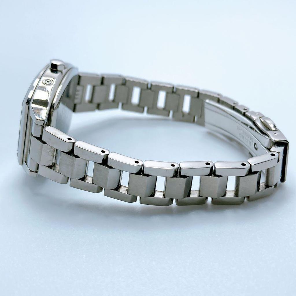 [USED] 433 Seiko Lucia 1B22-0BC0 Tonneau Date Solar Watch