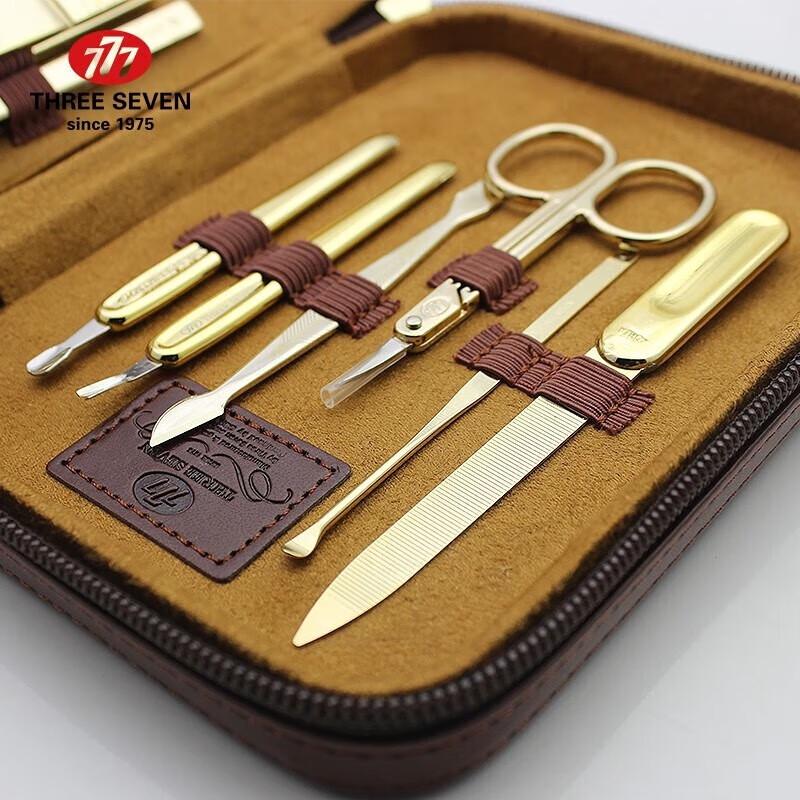 777 12-Piece Manicure Set
