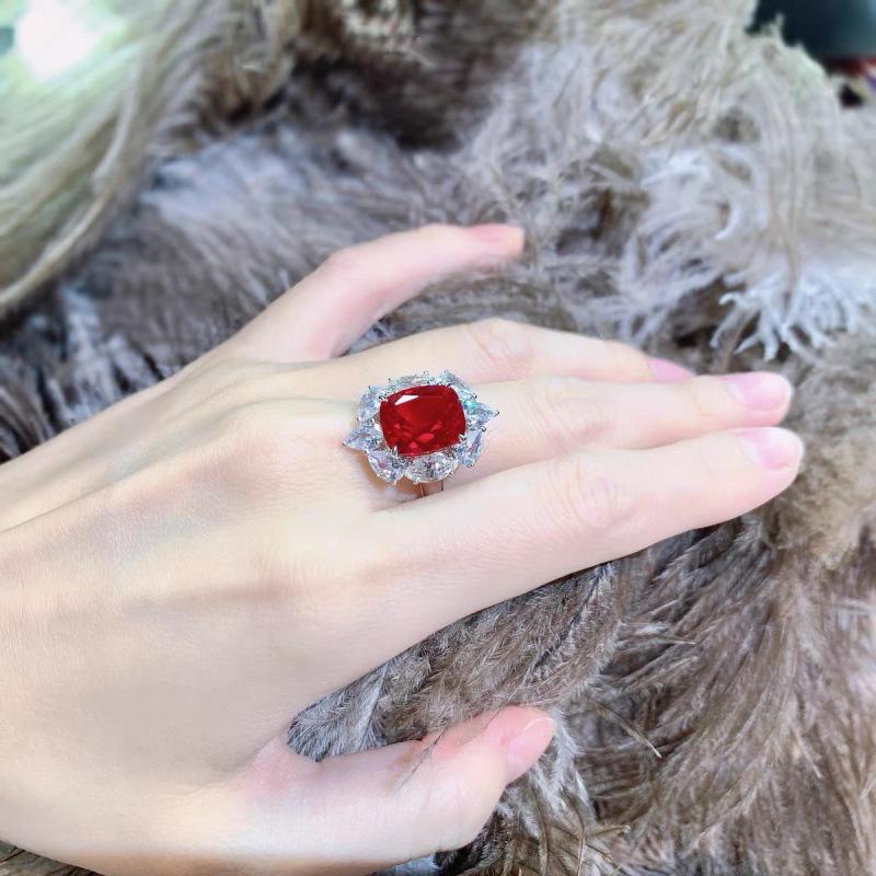 Luxurious Adjustable Ruby Ring for Women - Elegant Design with Brilliant Gemstones Open Adjustable
