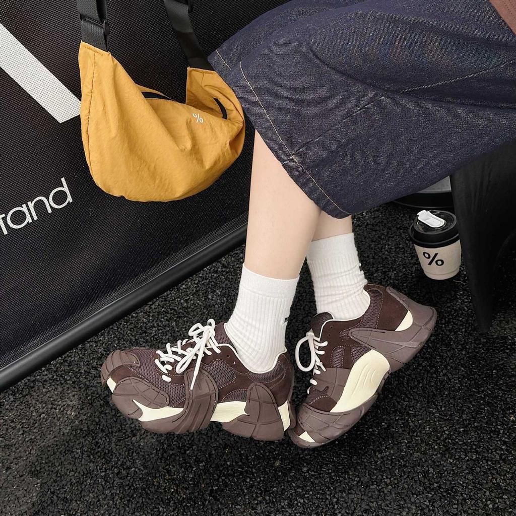 2025 early autumn new small 6cm muffin bottom versatile niche lace-up casual women's fashion breathable dad shoes