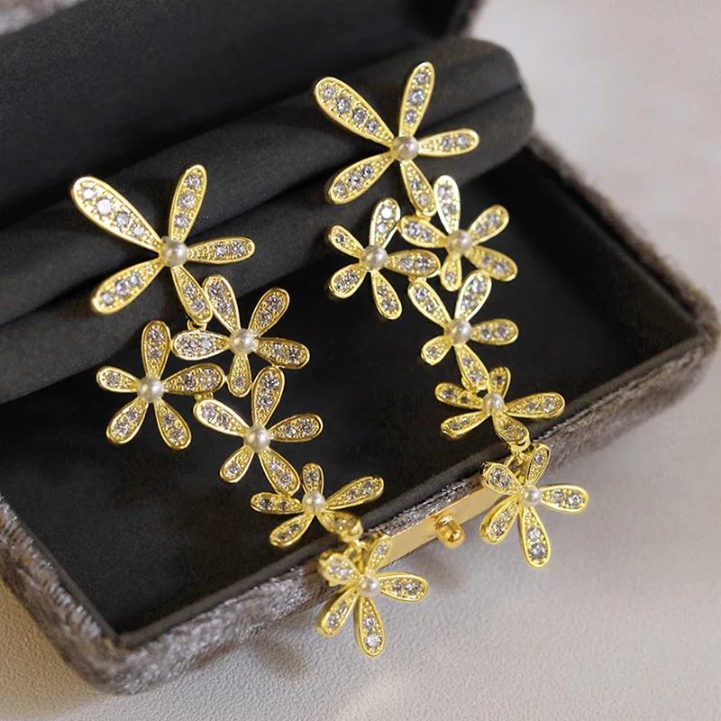 

2026 new high-end elegant gold China-Chic earrings women French style elegant Zircon exaggerated Sen dress matching accessories