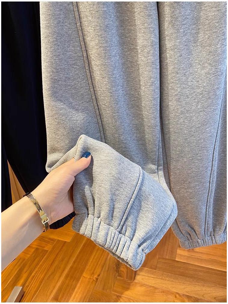 Women's Plus Size Fleece-Lined Harem Sweatpants – Autumn/Winter Style, Loose Fit, Nine-Point Cuffed.