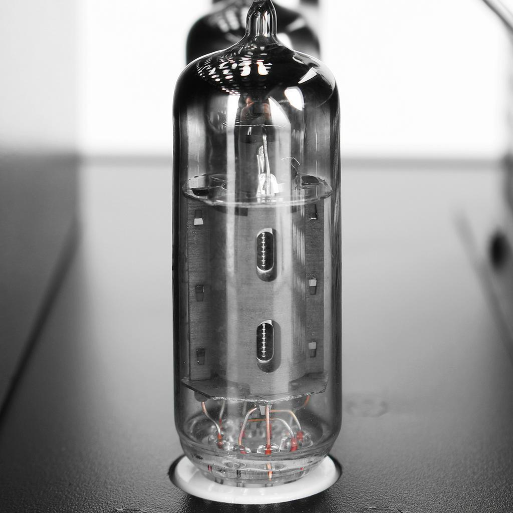 200W HIFI bluetooth 4.0 2.1Tube Power Amplifier USB SD Amplifier Microphone Subwoofer AMP Home Audio Tube Integrated Amplifier