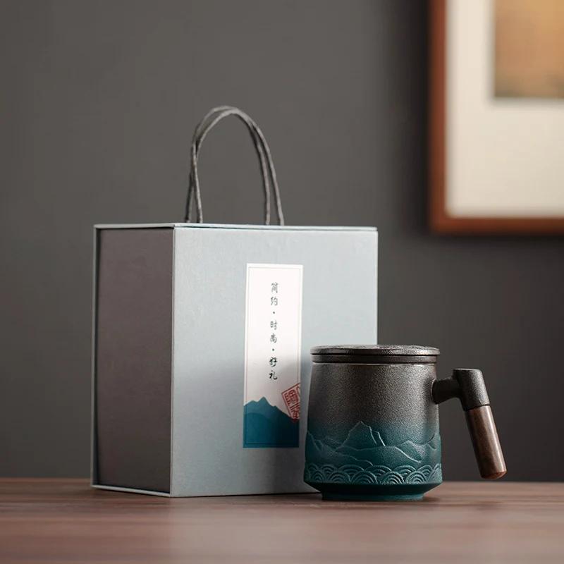 Ceramic Strainer Tea Cup Mug with Lid Luxury Coffee Cups Large Office Tea Water Japanese Vintage Original Mugs Wood Handle Gift