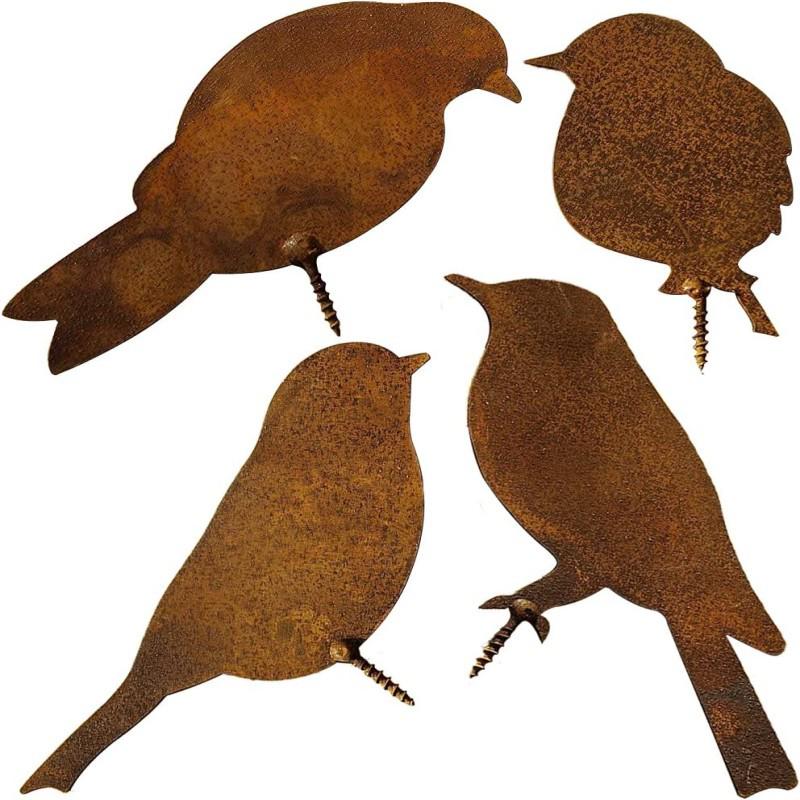 Rusty Metal Bird Silhouette: Retro Garden Tree Ornament