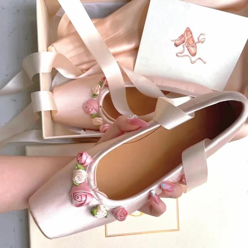 Fashion 2025 NEW Classic Silk Ballet Shoes Ribbon Lace Up Ballet Shoes Women Square Toe Rose Flower Elegant Valentine Flats Pink Apricot