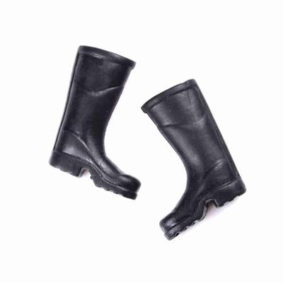 1Pair 1/12 Scale Mini Rubber Rain Boots Dollhouse Color Miniature Home Garden Yard Decoration Dolls Accessories Black