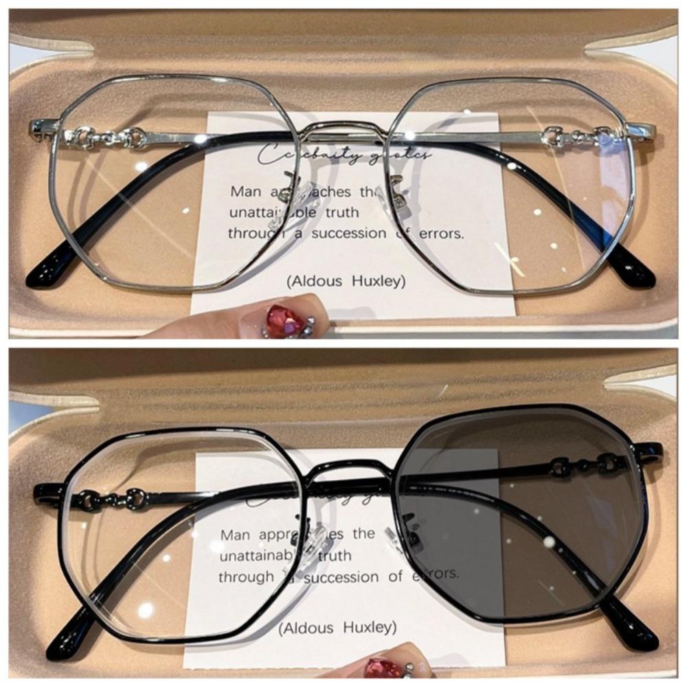 Photochromic Anti Blue Light Eyeglasses For Women UV400 Transition Lenses Replaceable Shades Eyewear