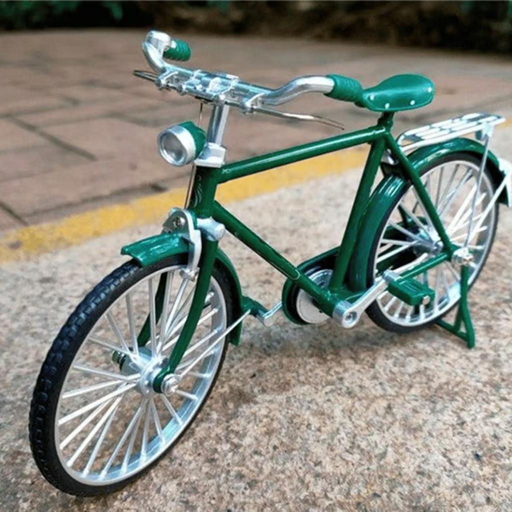 Retro Two Eight Bar Old Fashioned Model Alloy Ornament
