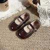 2026 Spring/Summer Girls' Silver Mary Jane Leather Shoes - Retro Low-Cut, Non-Slip for Toddlers & Young Children